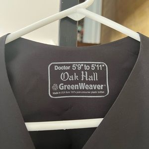 Graduation cap & gown
